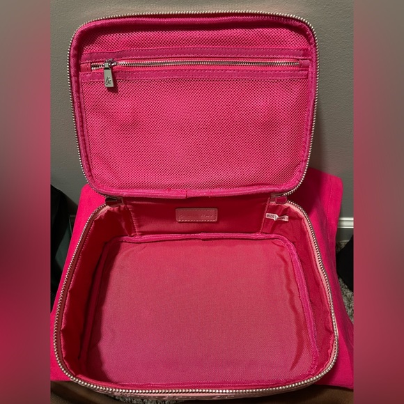 Glam-Aholic Lifestyle Make up Bag Small - Picture 3 of 4